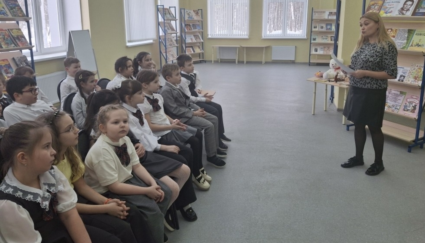 Ученики Чеховской школы отправились в увлекательное путешествие: «Страна весёлого детства»