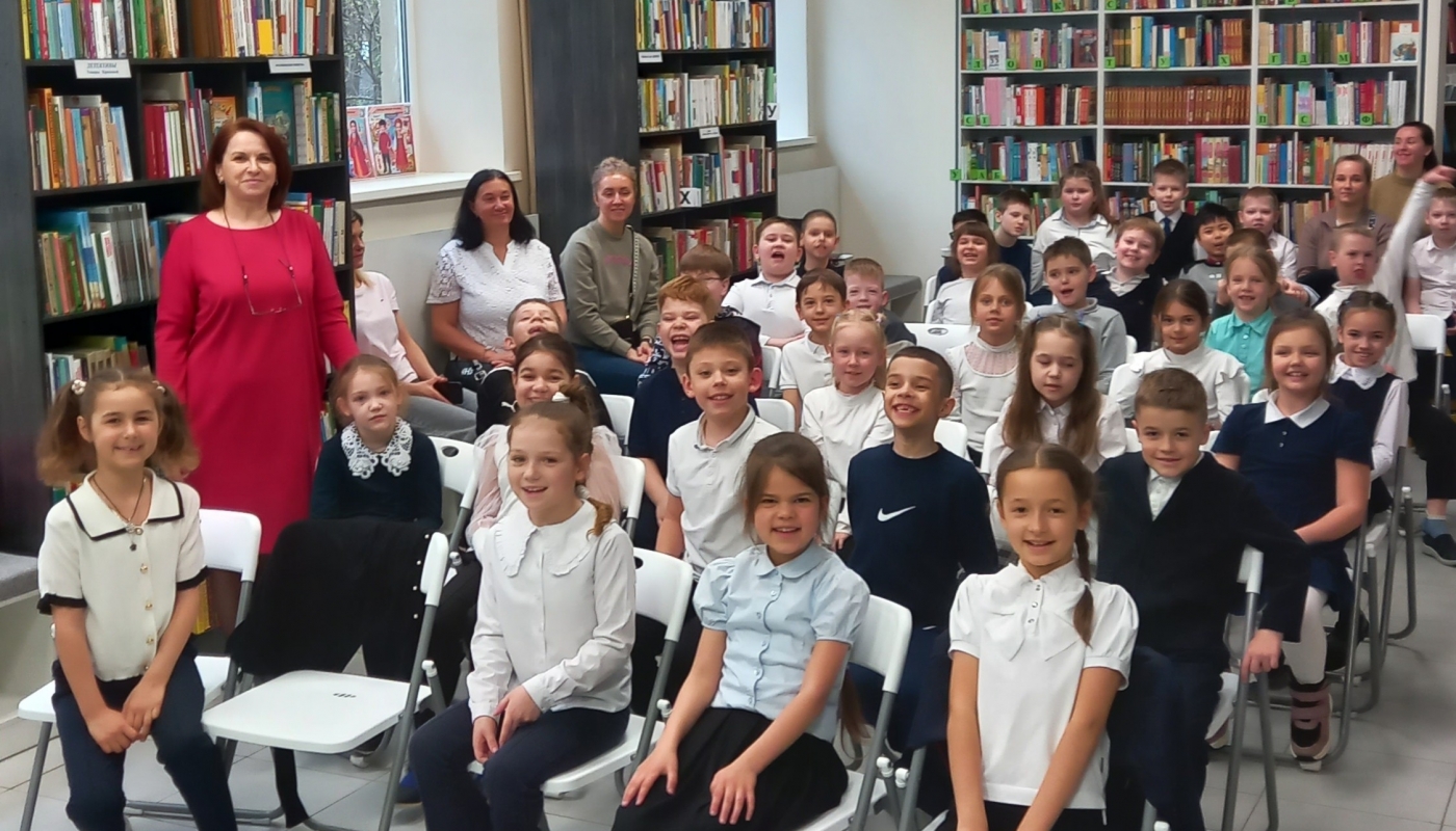 «Дом под крышей голубой»